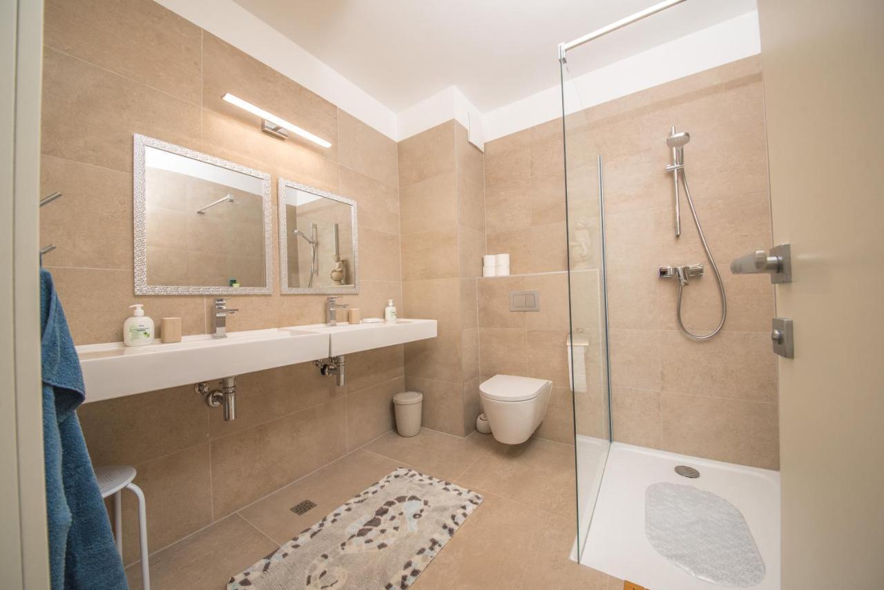 ザダルPremium Penthouse Orizzonteアパートメント エクステリア 写真