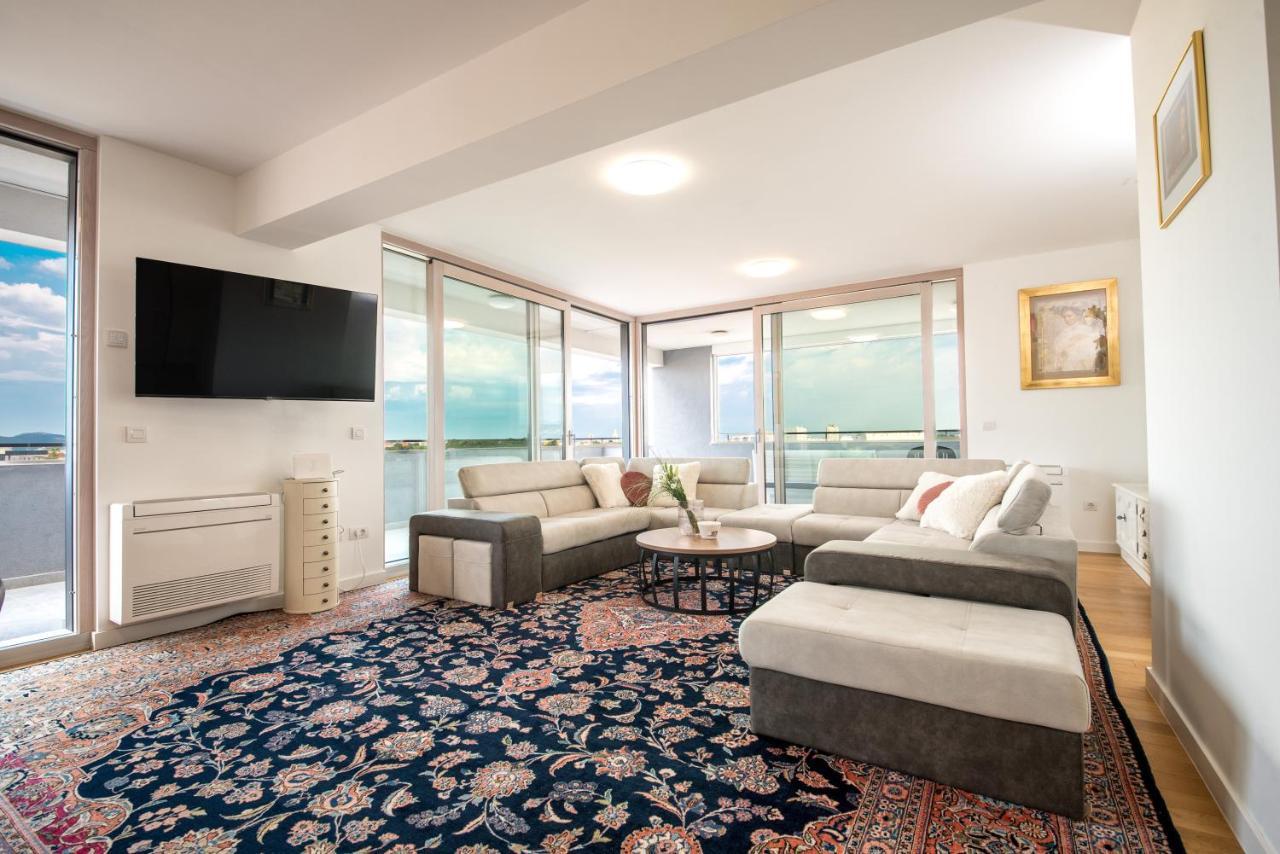 ザダルPremium Penthouse Orizzonteアパートメント エクステリア 写真