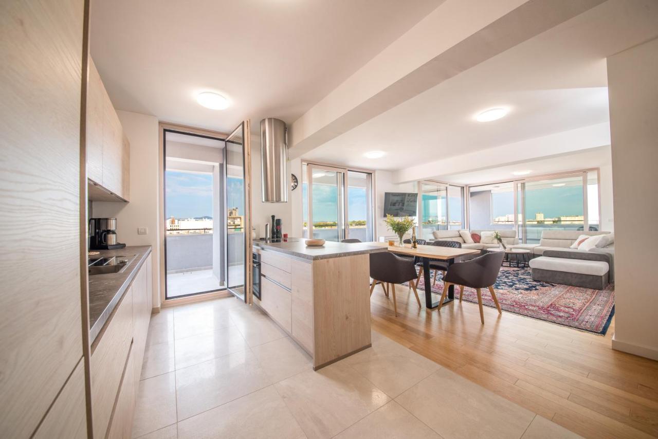 ザダルPremium Penthouse Orizzonteアパートメント エクステリア 写真